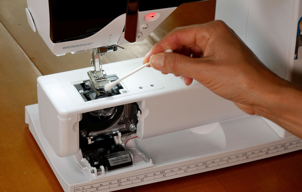 Tips for using a sewing machine and how to get the most out of your sewing machine. Clean your sewing machine