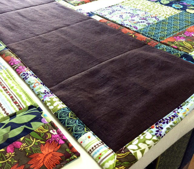 How to sew a table runner for your table. Protect your beautiful table
