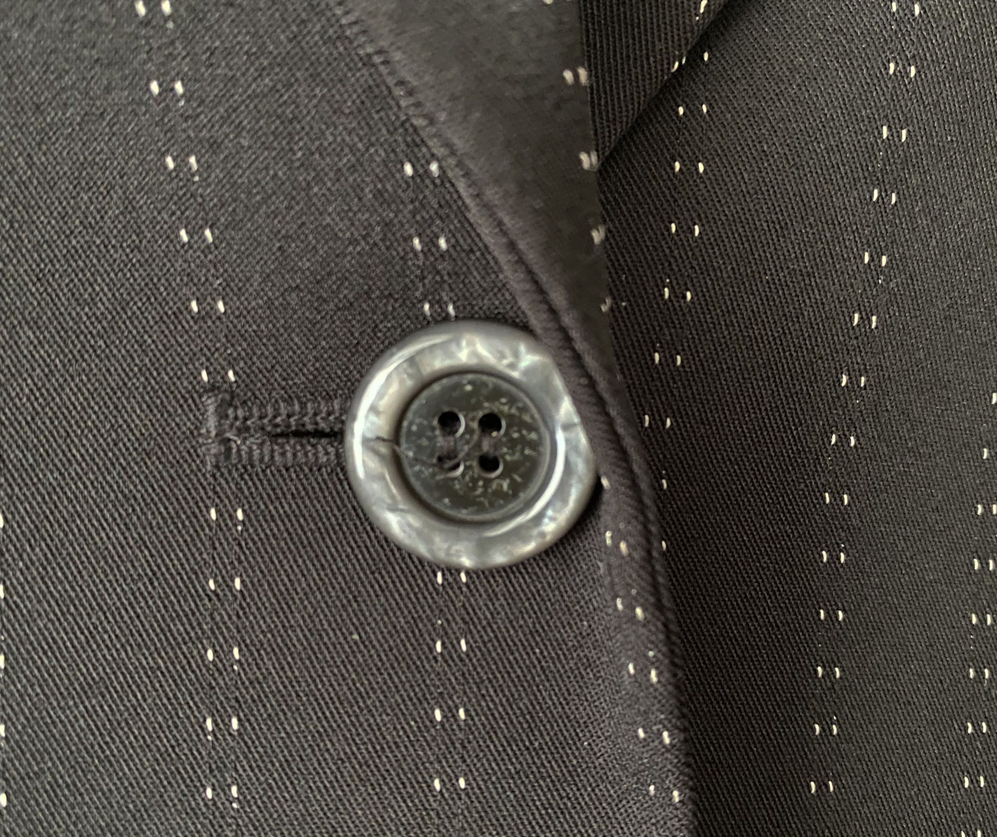 4 Positioning Points for Perfect Button Placement – The Daily Sew