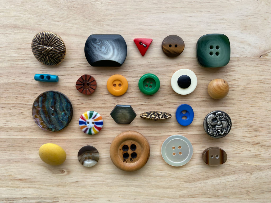assorted buttons