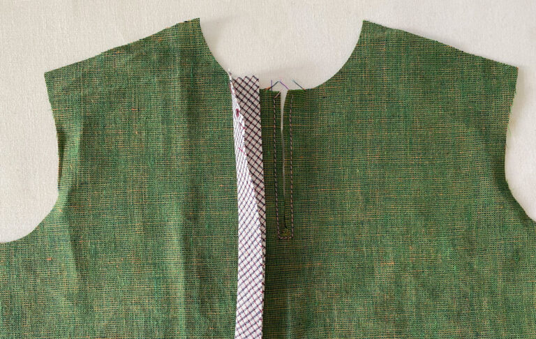 How to Add a Slit Opening to a Neckline – The Daily Sew